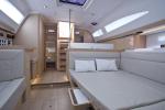 Yachtcharter Elan45Impression Midnight 9