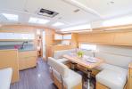 Yachtcharter Dufour470 3cab Robin 10