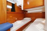 Yachtcharter Antares13 Katana 23