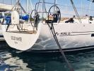 Yachtcharter More55 Solid White 3