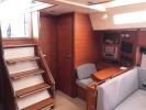 Yachtcharter More55 Solid White 9