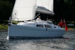Yachtcharter Hanse325 3