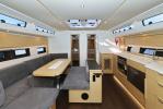 Yachtcharter Hanse510 51cab Vivid 16