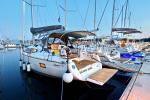 Yachtcharter Elan40Impression Black Panther 17