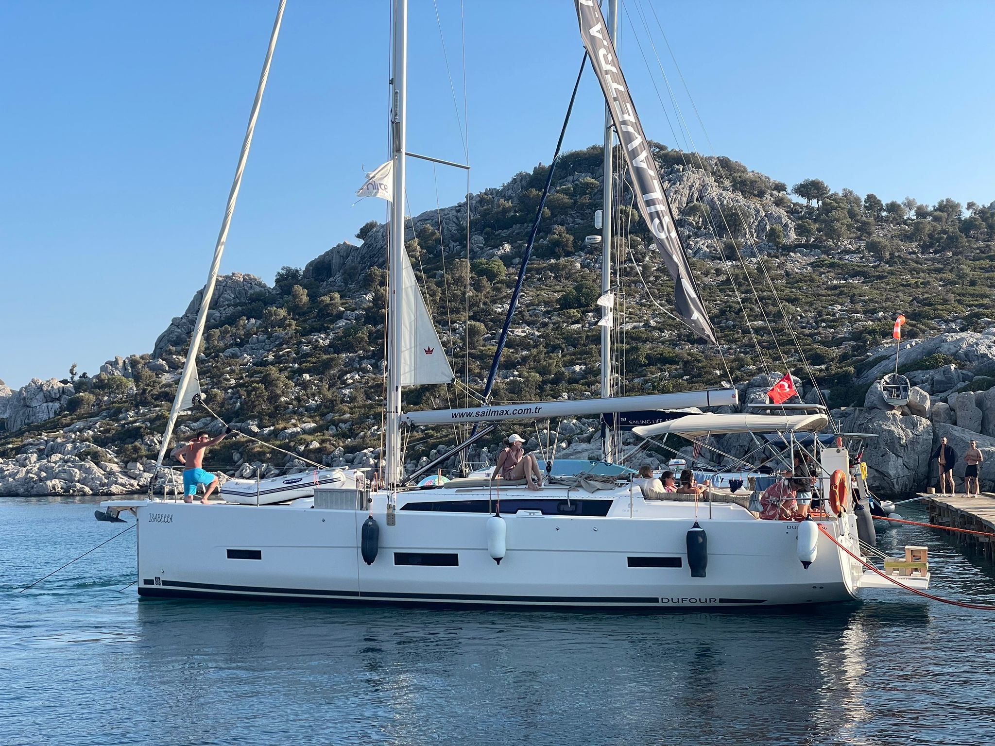 Yachtcharter Dufour430GrandLarge Isabella