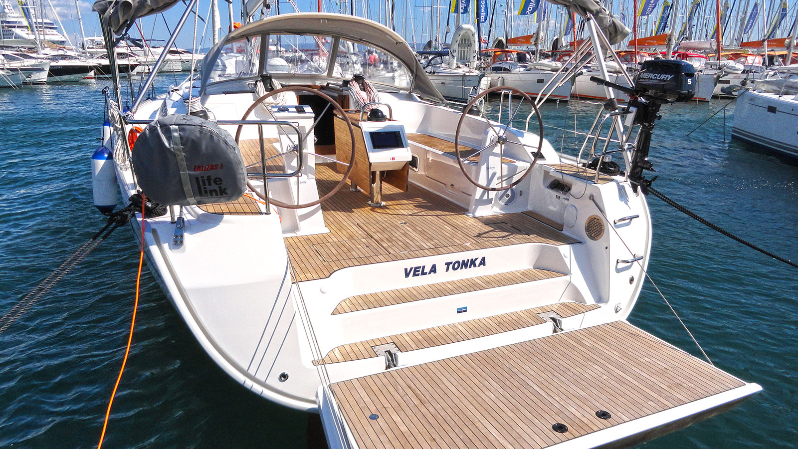 Yachtcharter BavariaCruiser51 Vela Tonka