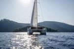 Yachtcharter Helia44 Lounge 5