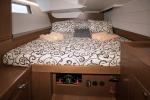 Yachtcharter Oceanis48 4cab Jazz 8