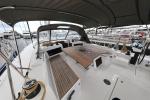 Yachtcharter Dufour470 Bonaca 2