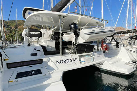 Yachtcharter Lagoon42 NORD
