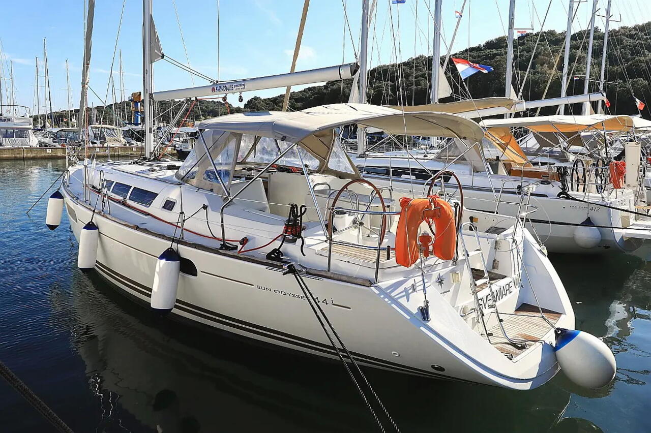 Yachtcharter SunOdyssey44i ECONOMY