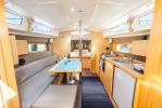 Yachtcharter Oceanis38 Elisa 6
