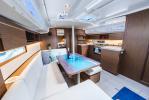Yachtcharter Oceanis40 Elma 10