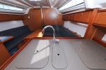 Yachtcharter BavariaCruiser37 Lupe 18
