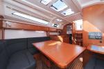 Yachtcharter BavariaCruiser37 Lupe 25