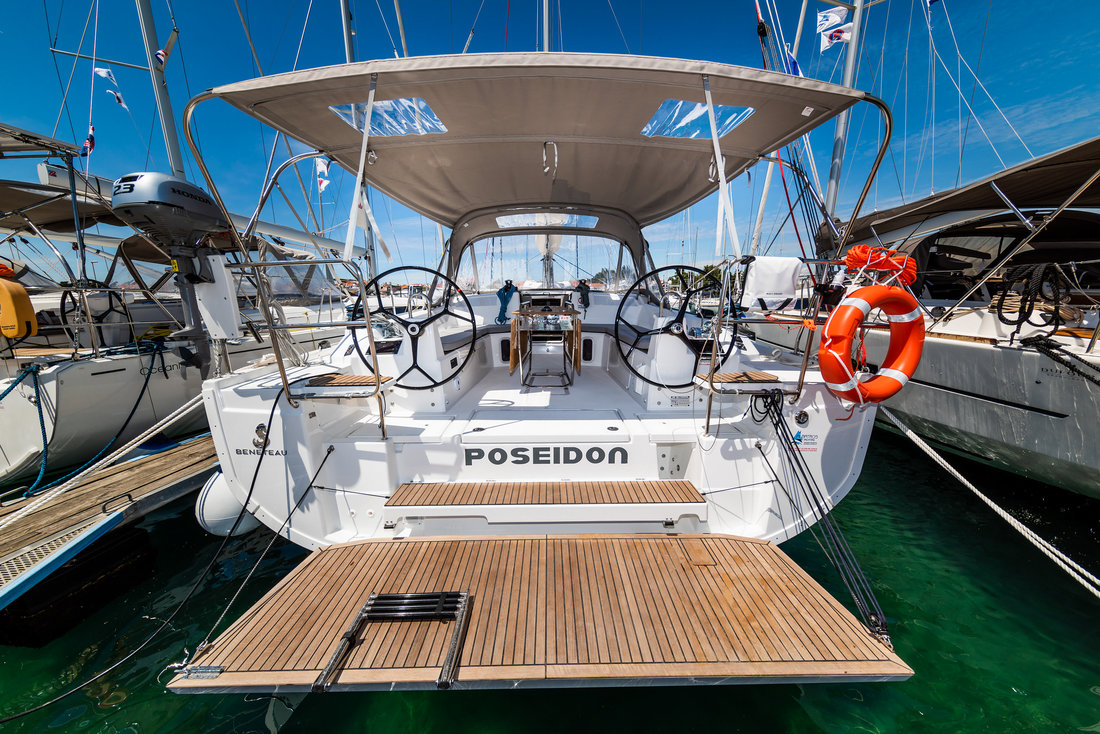 Yachtcharter Oceanis40 Poseidon
