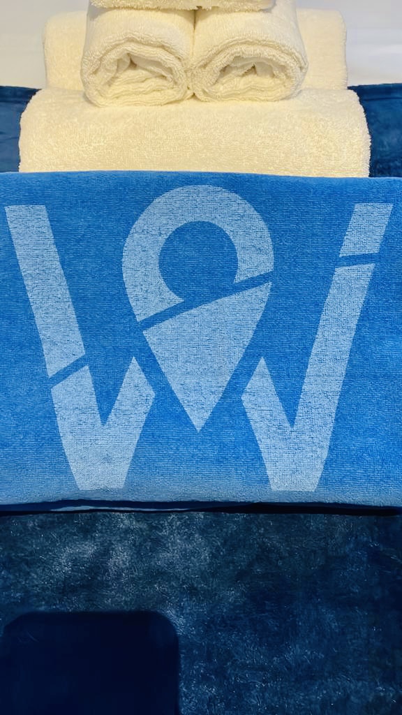 Yachtcharter FountainePajotElba45 42cab Pau Hana II 12