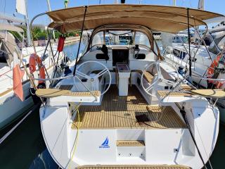Yachtcharter Elan45Impression Aciano