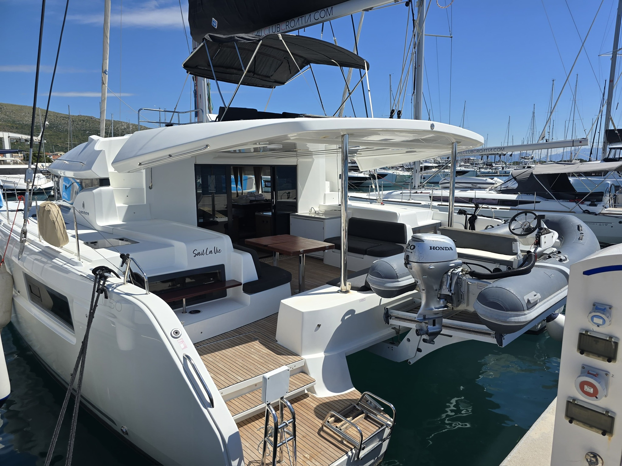 Yachtcharter Lagoon50 Sail La Vie