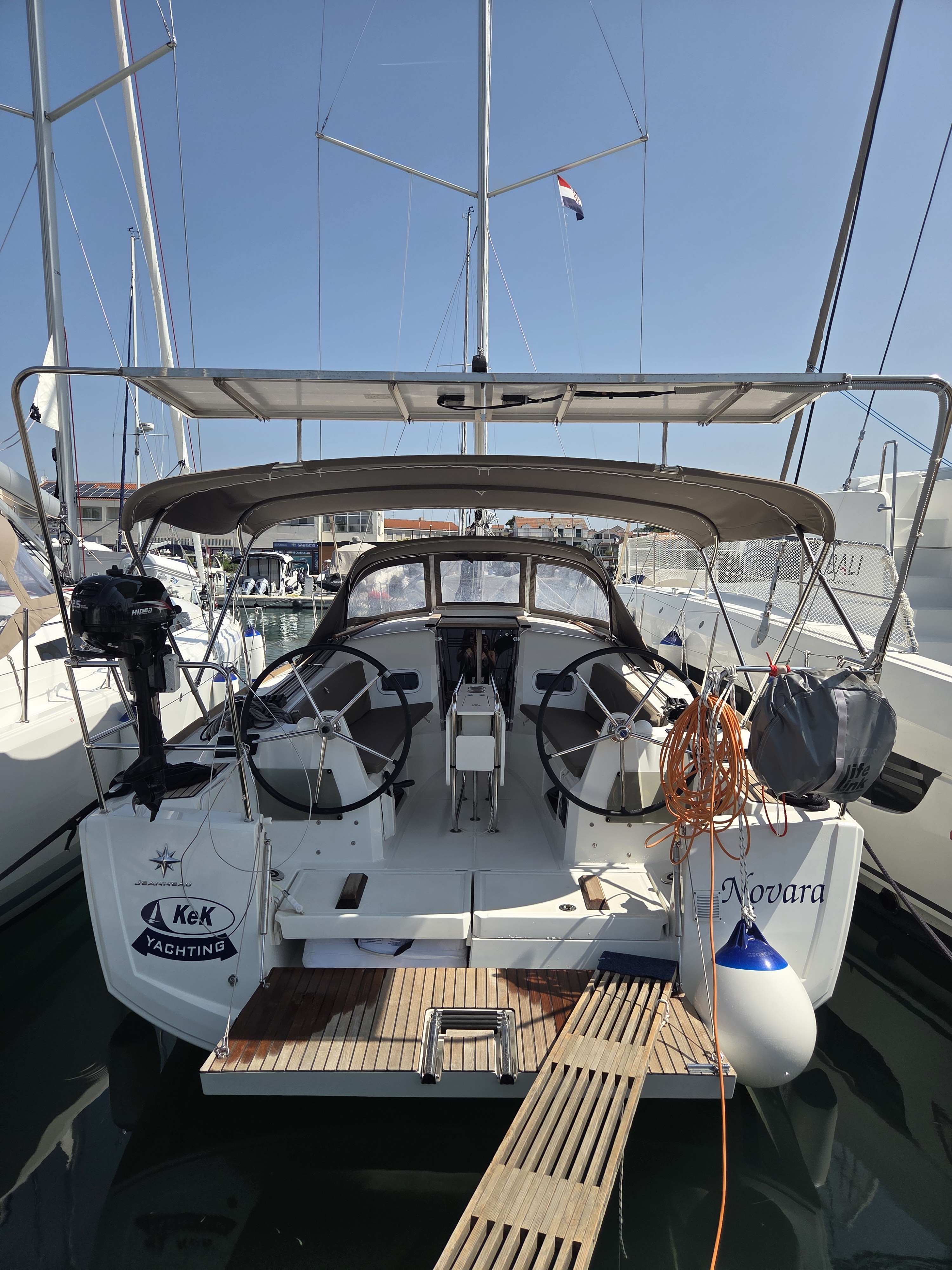 Yachtcharter SunOdyssey349 Novara