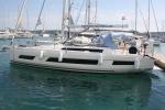 Yachtcharter Dufour41 Curiosity  1