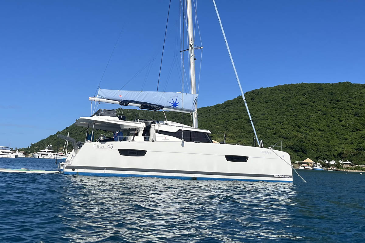 Yachtcharter FountainePajotNew45 41cab Spindrift
