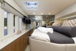 Yachtcharter Sunreef50 Zara 30