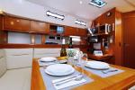 Yachtcharter BavariaCruiser45 Julia III 11