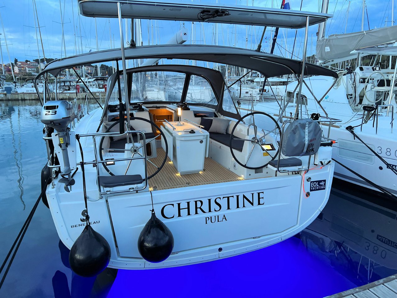 Yachtcharter Oceanis40 Christine