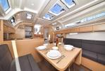 Yachtcharter BavariaCruiser37 White Pearl 18