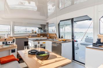 Excess11-42cab-5 Innenansicht