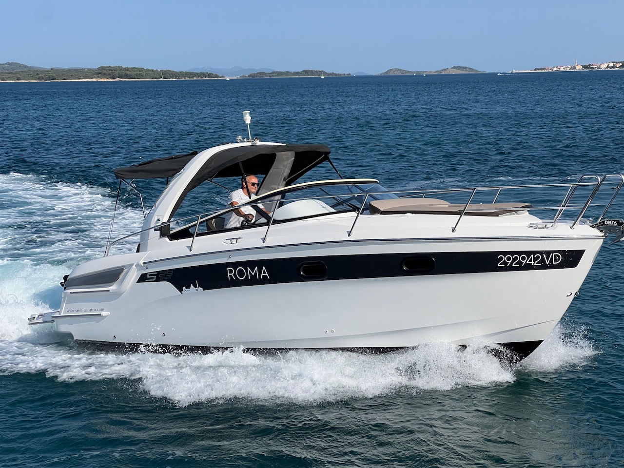 Yachtcharter BavariaS29 Roma