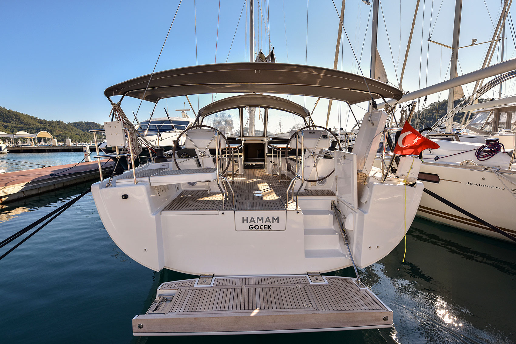 Yachtcharter Hanse508 Hamam