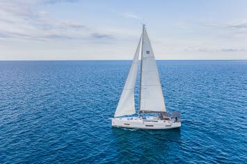 Dufour530-51cab-5 Innenansicht