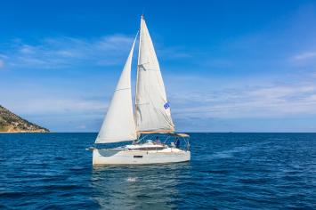 SunOdyssey319-1 Innenansicht