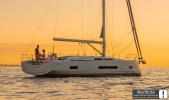 Yachtcharter Hanse460 4cab Antares 8