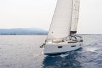 Yachtcharter Sun Odyssey 410 3cab Aella aussenansicht 2