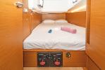 Yachtcharter SunOdyssey410 Nami 11