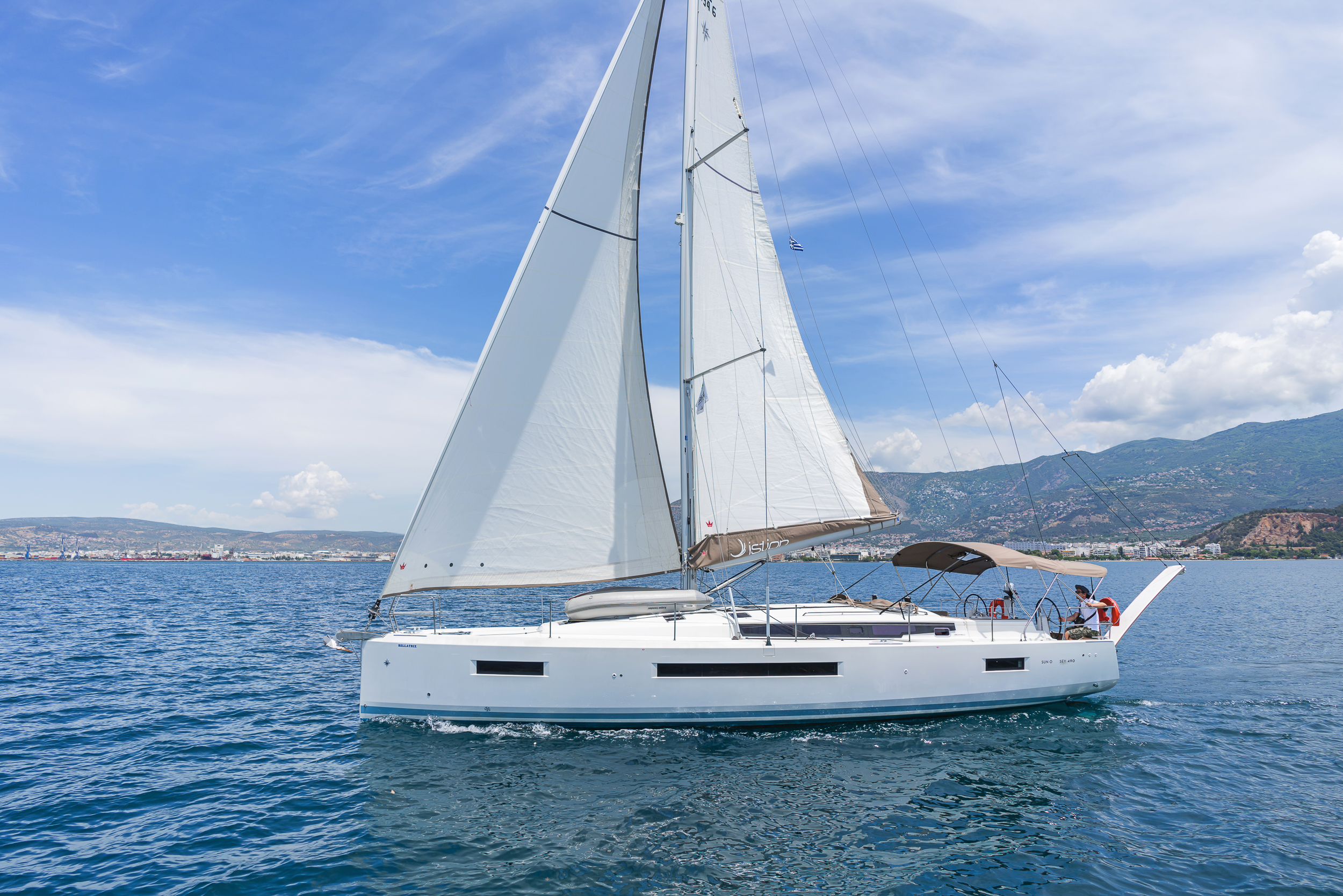 Yachtcharter SunOdyssey490 Funsea
