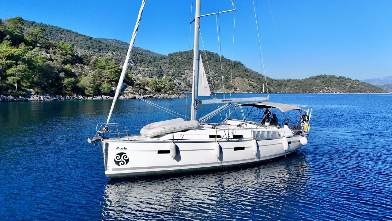 Yachtcharter BavariaCruiser40 Mayla