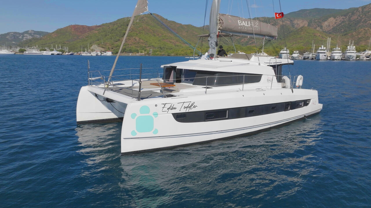Yachtcharter Bali4 Ediba Toddler