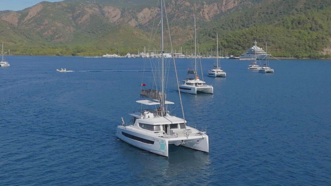 Yachtcharter Bali4 Ediba Virgo