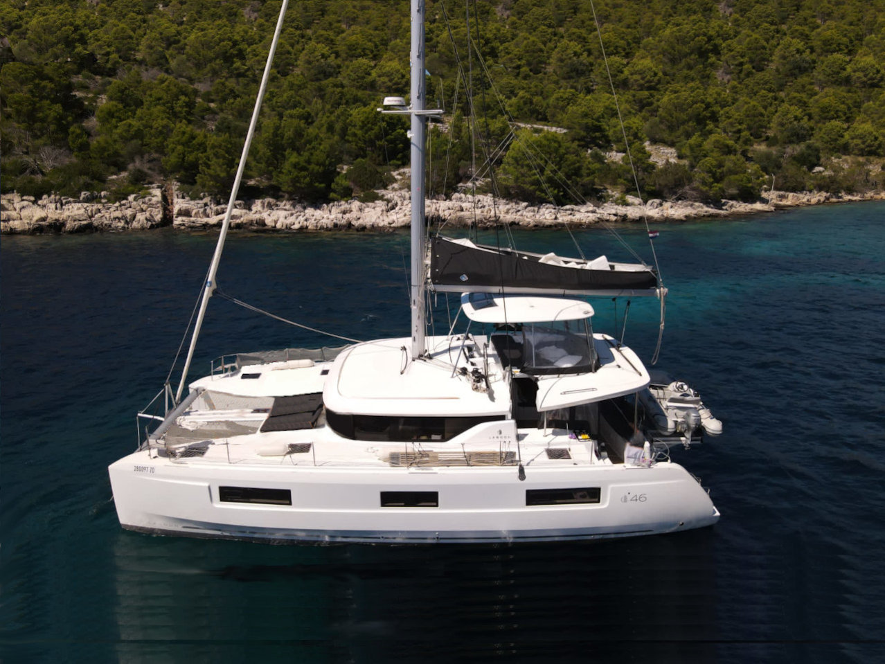 Yachtcharter Lagoon46 Mira