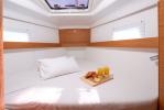 Yachtcharter Elan45Impression Vera 8