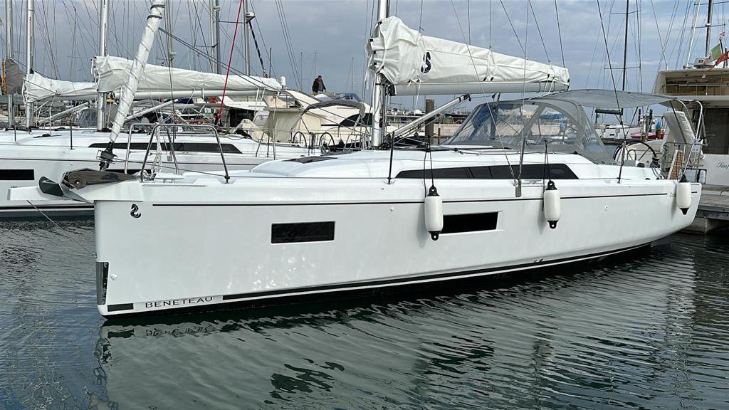 Yachtcharter Oceanis34 Trapani Vela Club