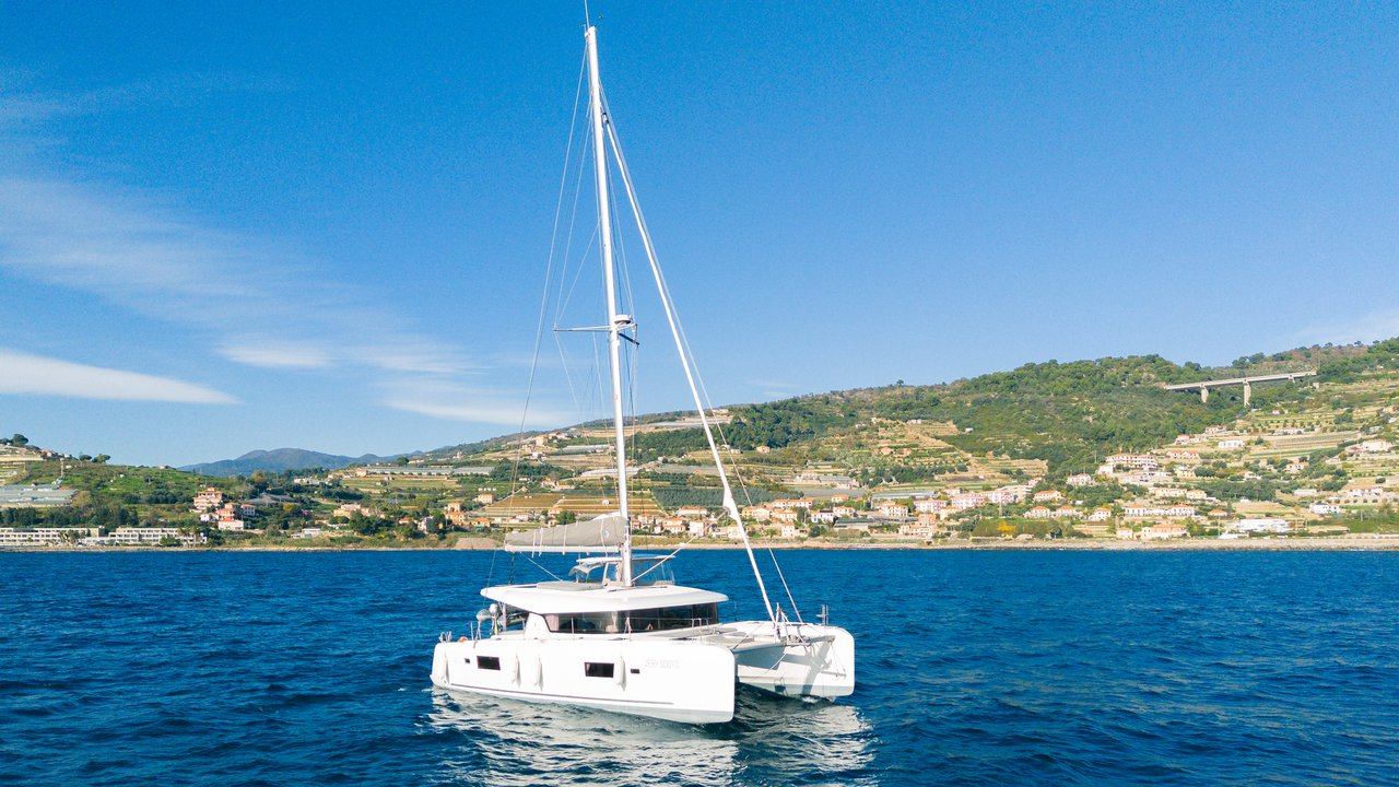 Yachtcharter Lagoon42 Veryta