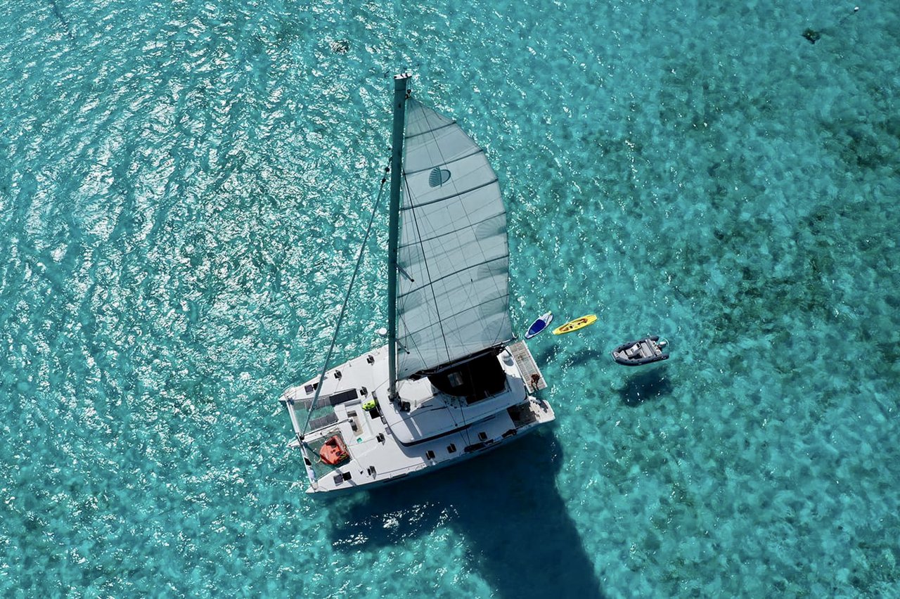 Yachtcharter Lagoon560 52cab Taipan