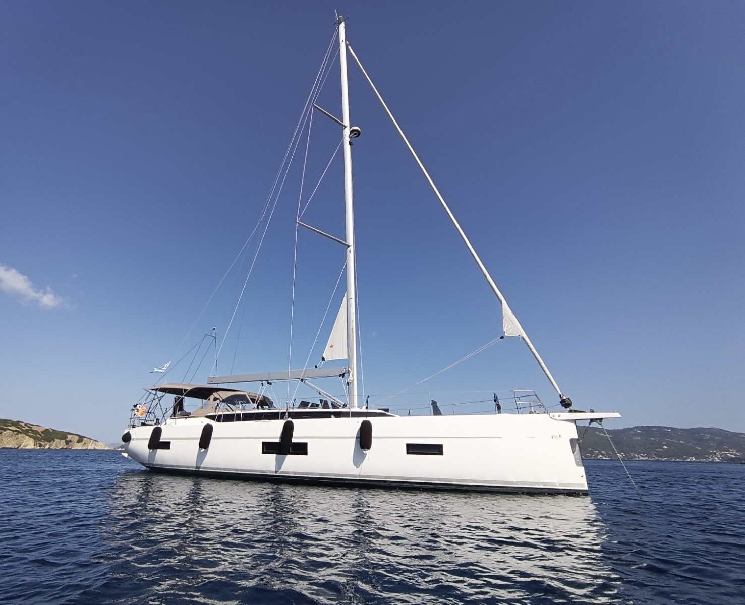 Yachtcharter BavariaC50Style 51cab Vela