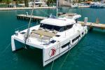 Yachtcharter Bali Catspace Jenny hauptansicht 1