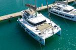 Yachtcharter Bali Catspace Jenny aussenansicht 4